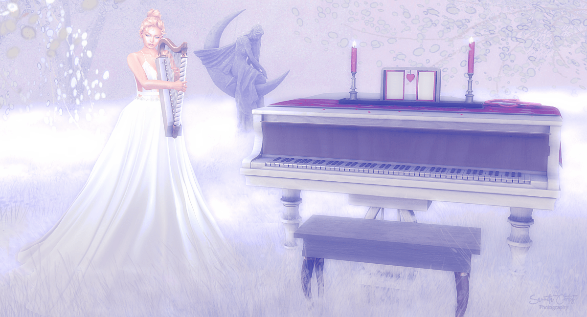 Lunar Harp Sannita Cortes